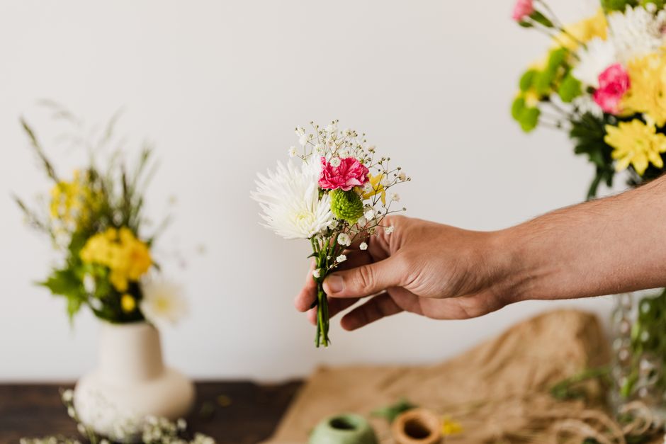 Mini bouquet DIY : une attention qui dure (et se recycle)